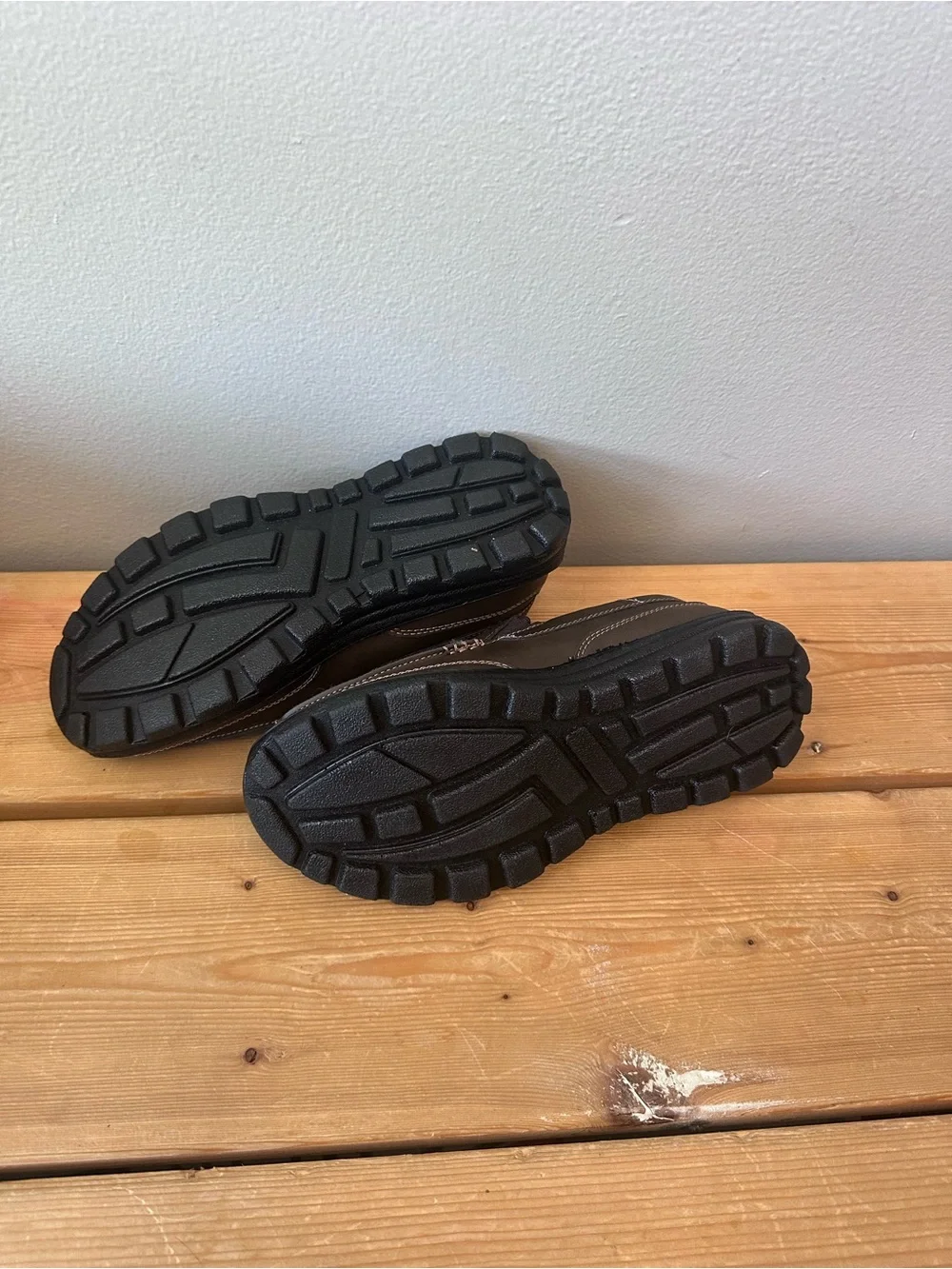 Boys Brown Slip-On Loafer Deer Stags size 5